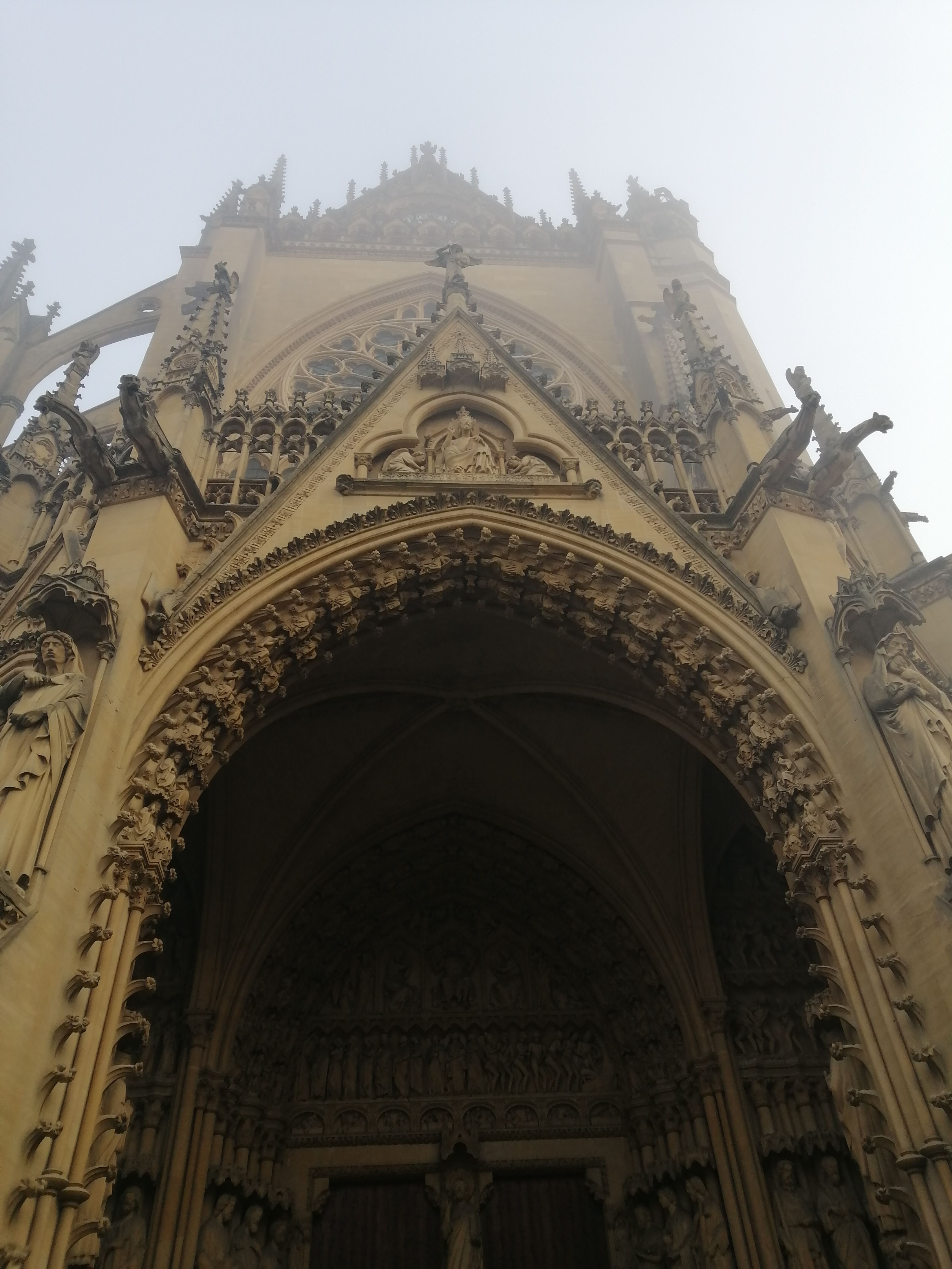 St. Stephen's Cathedral in Metz Fog