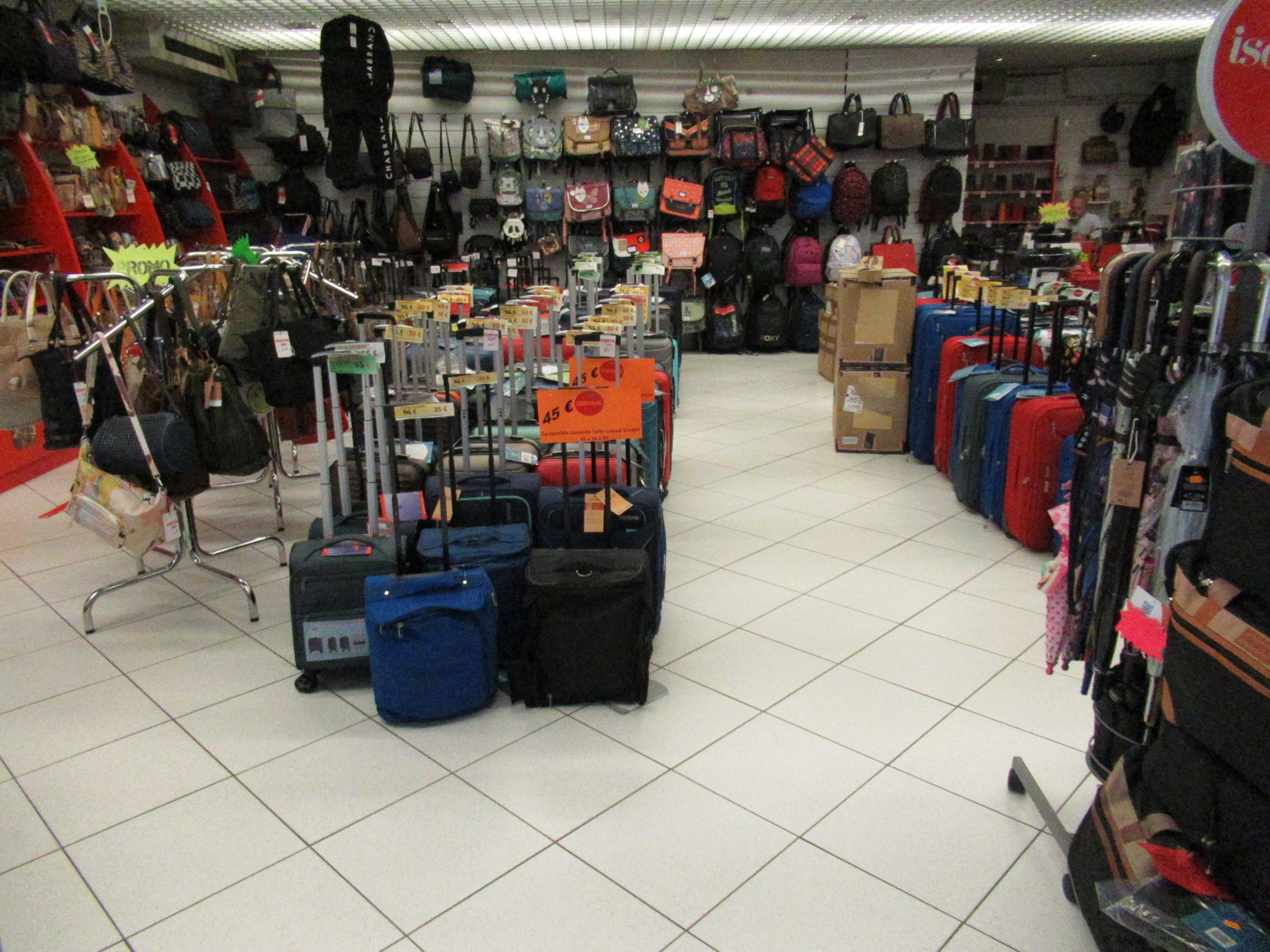Magasin de bagages et Maroquinerie