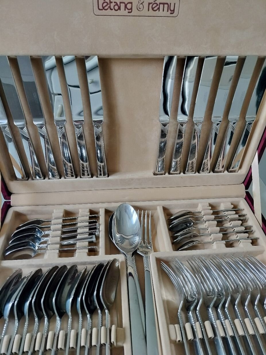 Mallette de cuillères en argent