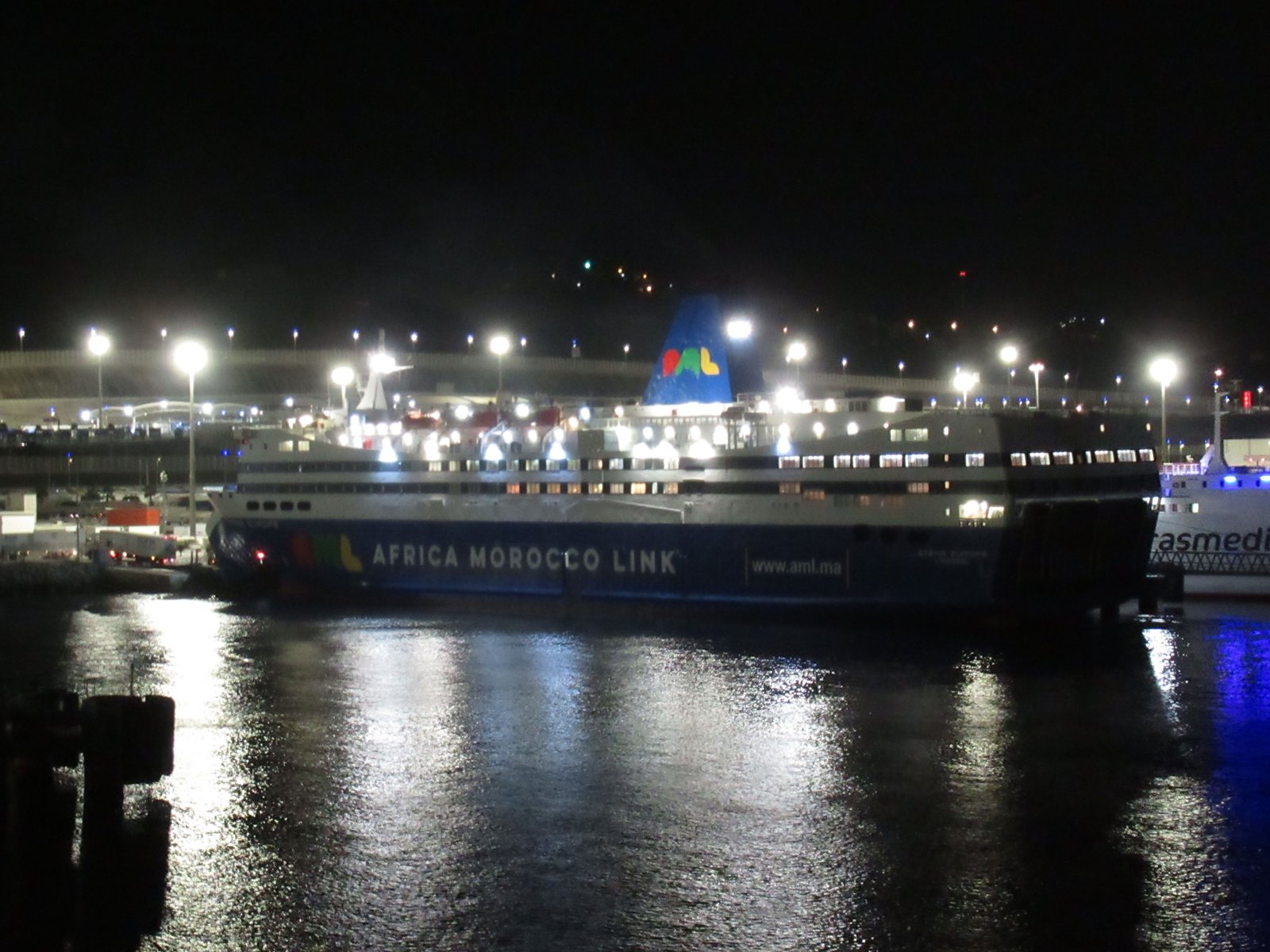 Bateau Africa Morocco Link au port de Tanger au Maroc photo gratuite