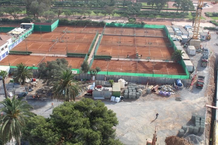Un chantier de terrains de tennis photo gratuite