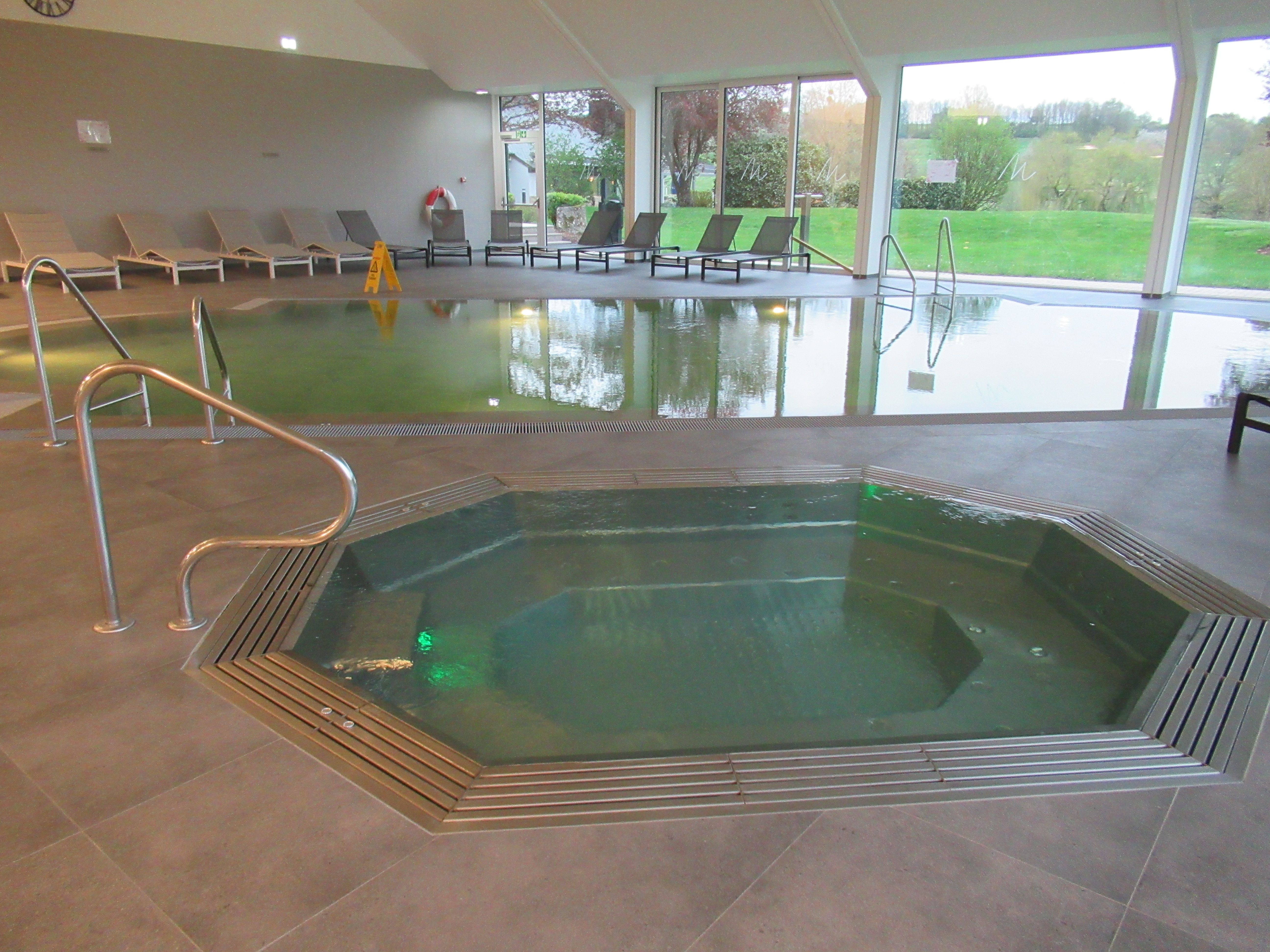 pool