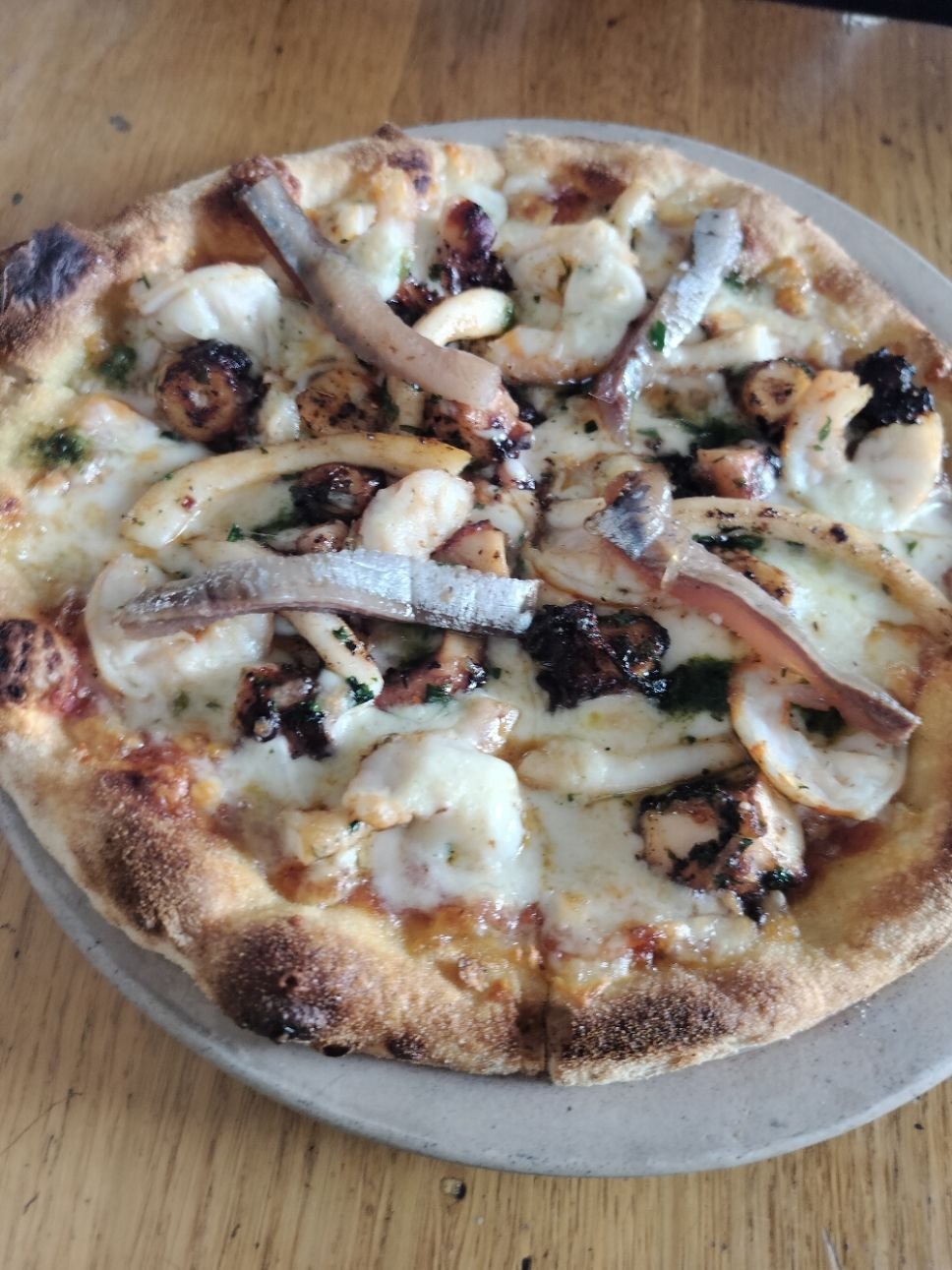 Pizza aux fruits de mer, photo gratuite