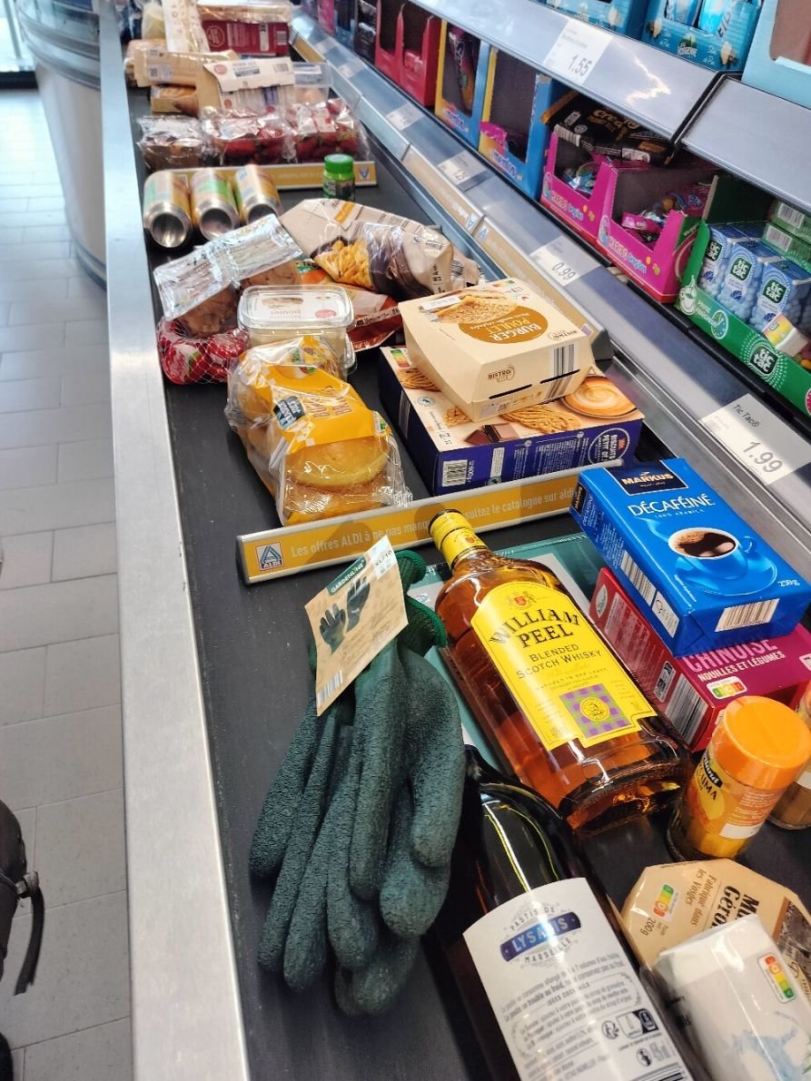 Tapis roulant de caisse de supermarché Aldi