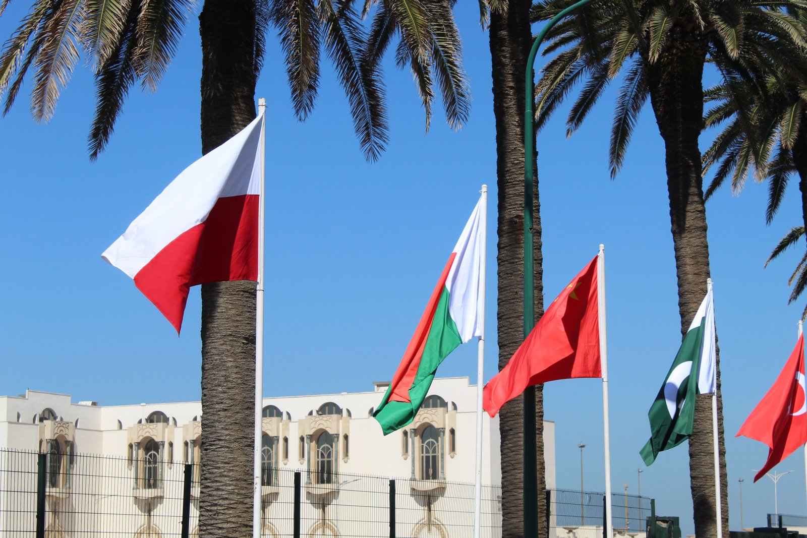 Drapeaux, photo gratuite