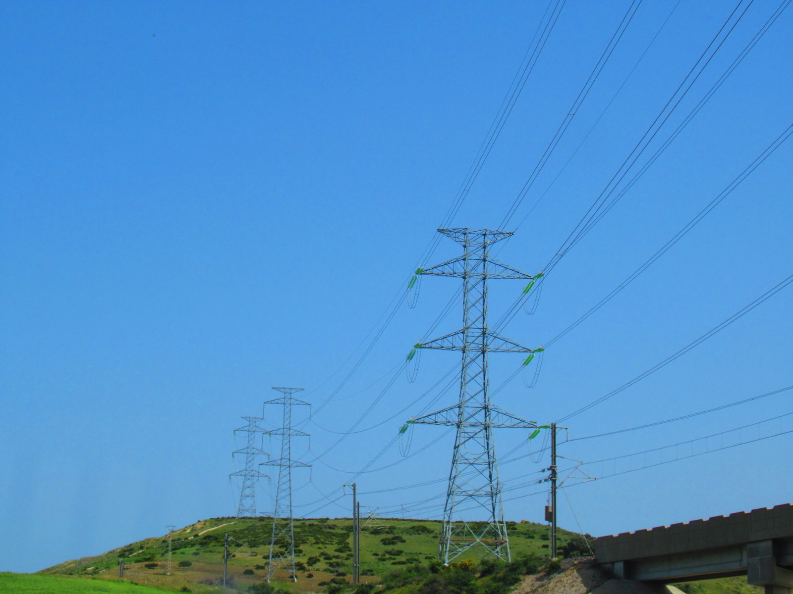 Pylônes de transport électrique