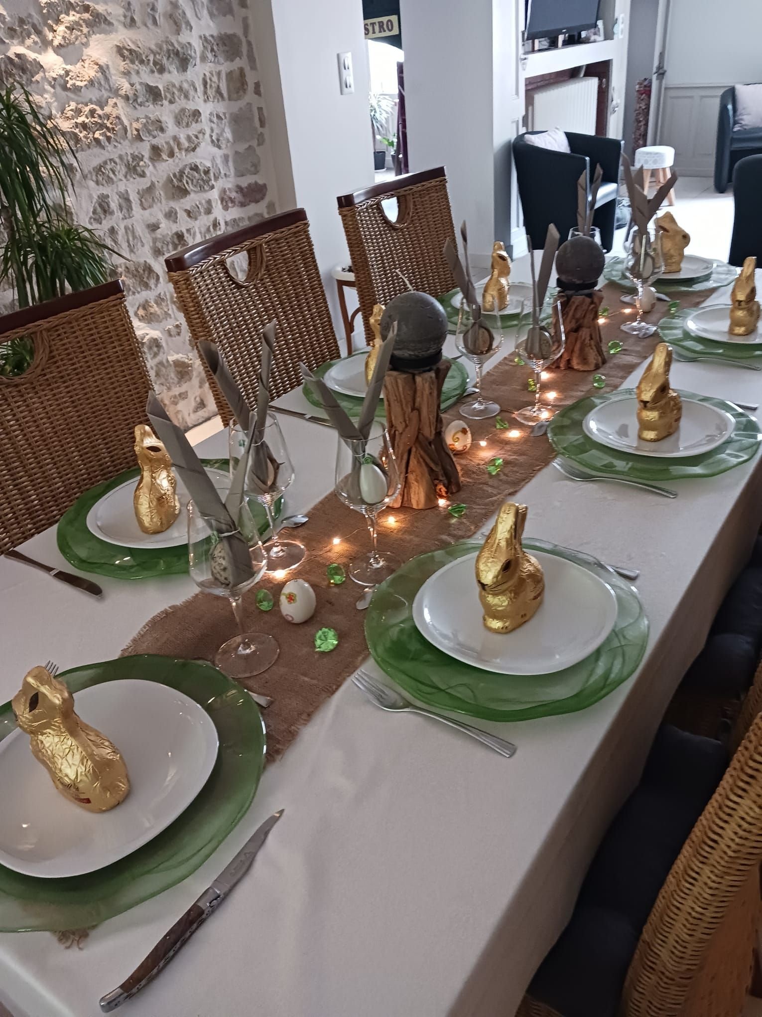 Une décoration de table festive, photo gratuite