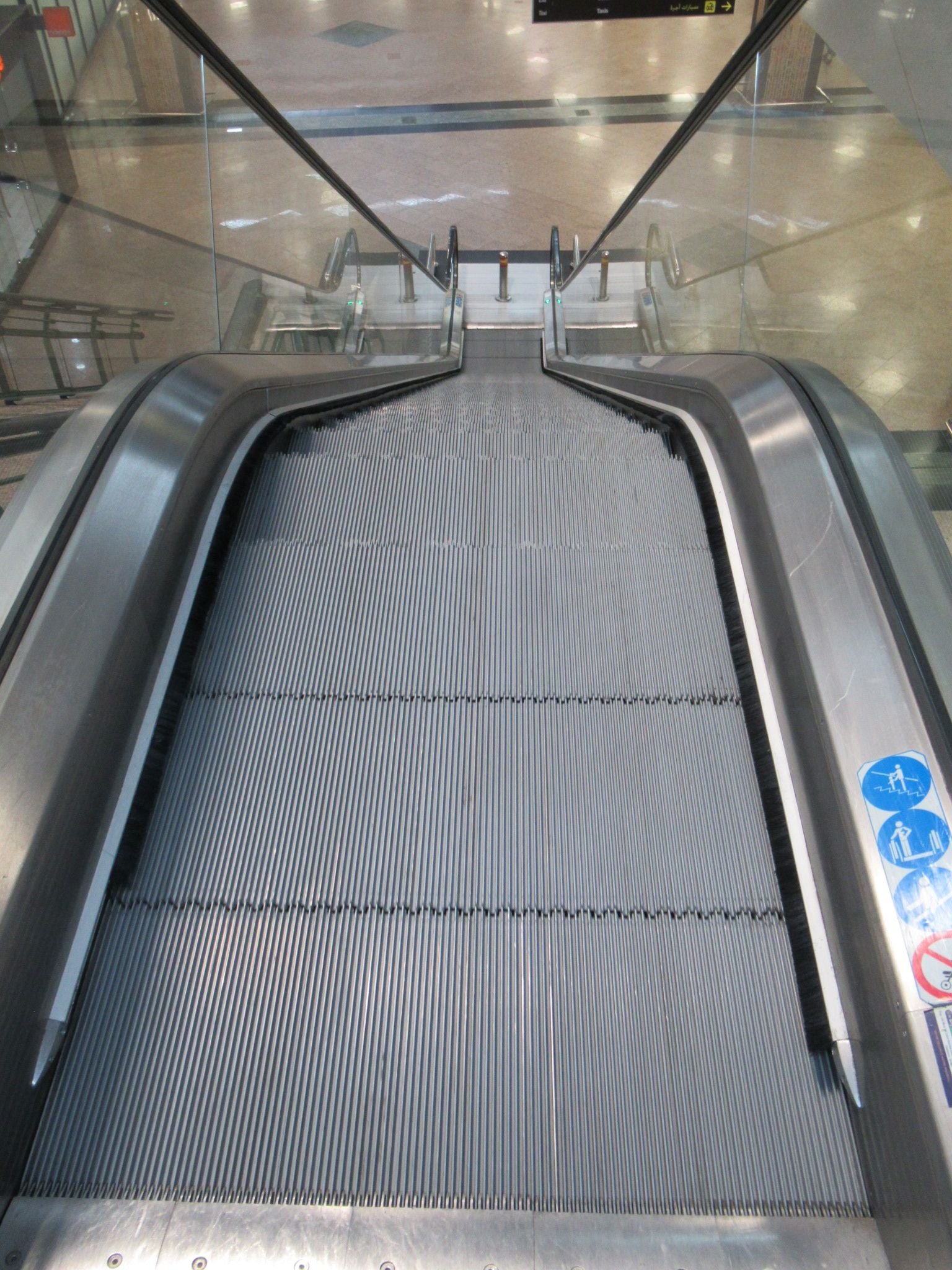 Escalier mécanique photo gratuite