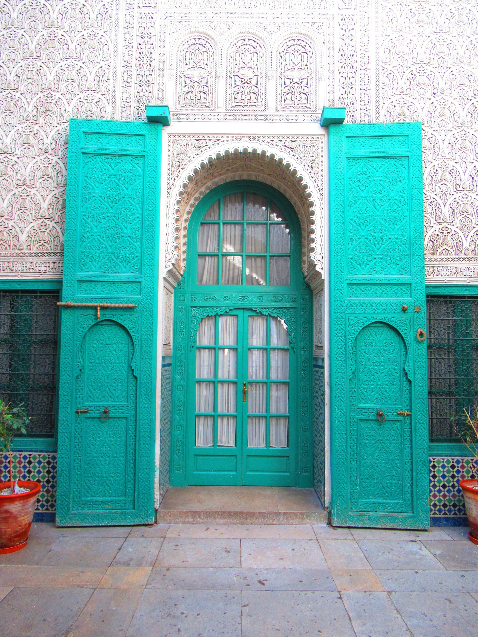 Porte du palais de Mahkama du Pacha à Casablanca, palais Mechouar, photo gratuite