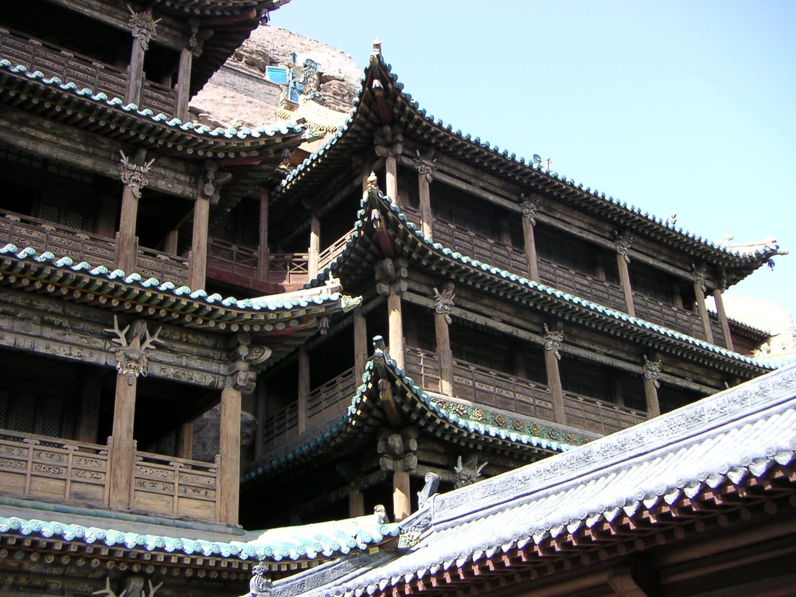 Temple suspendu aux grottes de Yungang à Datong Shanxi Chine Asie photo gratuite