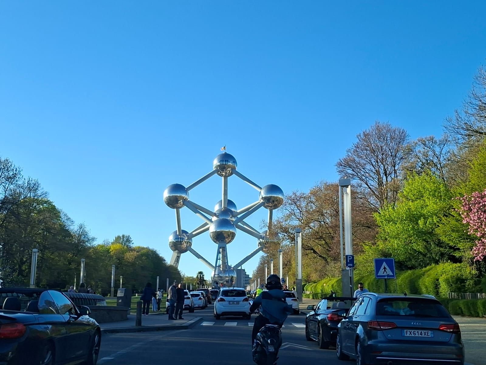 Atomium, un monument emblématique situé à Bruxelles, en Belgique, photo gratuite