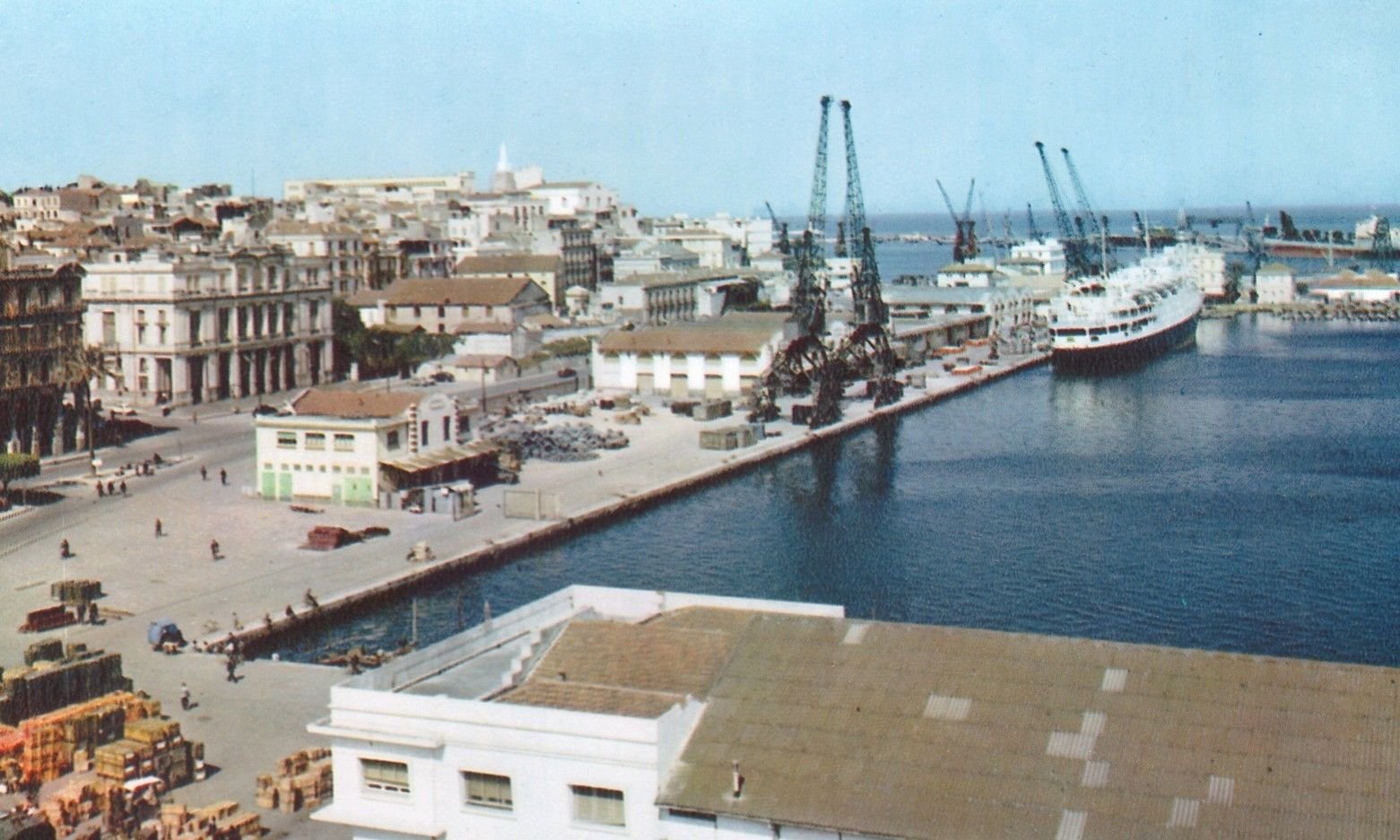 Panoramic color view of the port of Bône in 1960 (free photo)