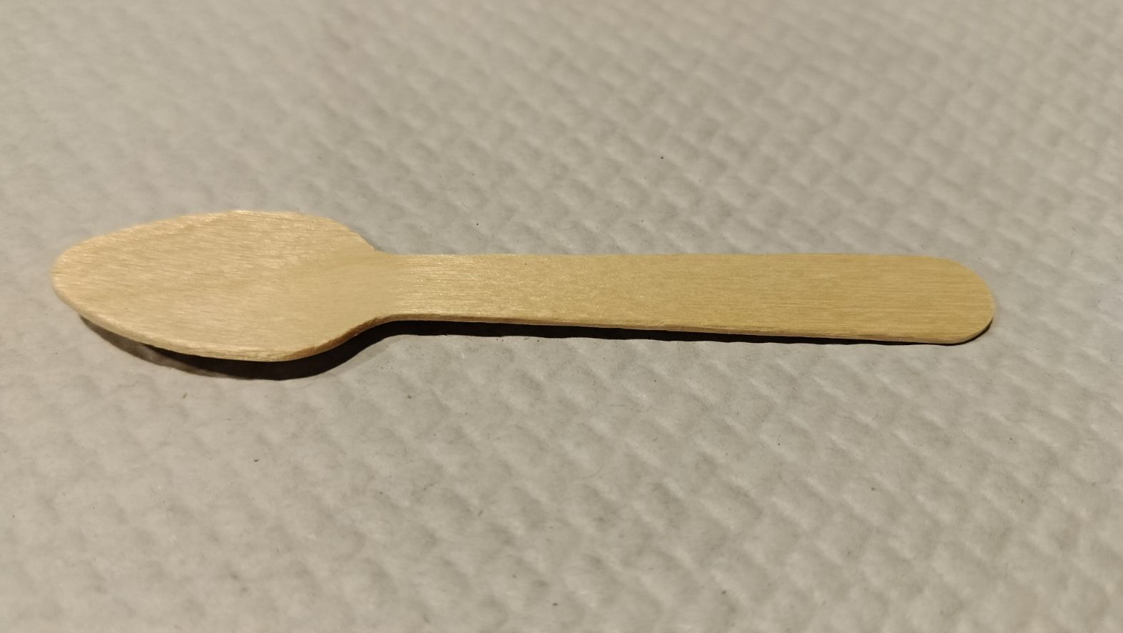 Disposable wooden spoon