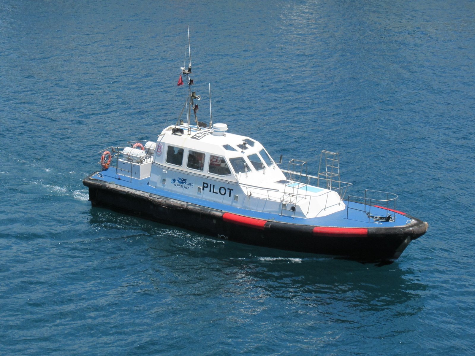 Pilot boat