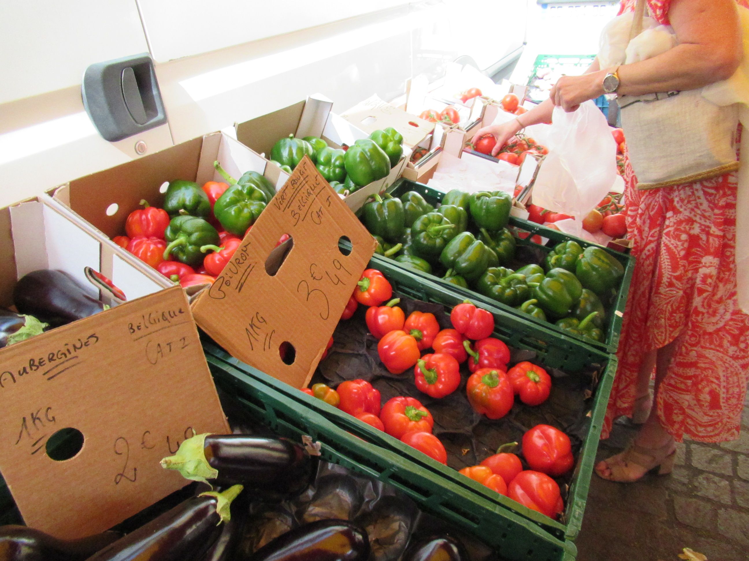 Aubergines poivrons tomates