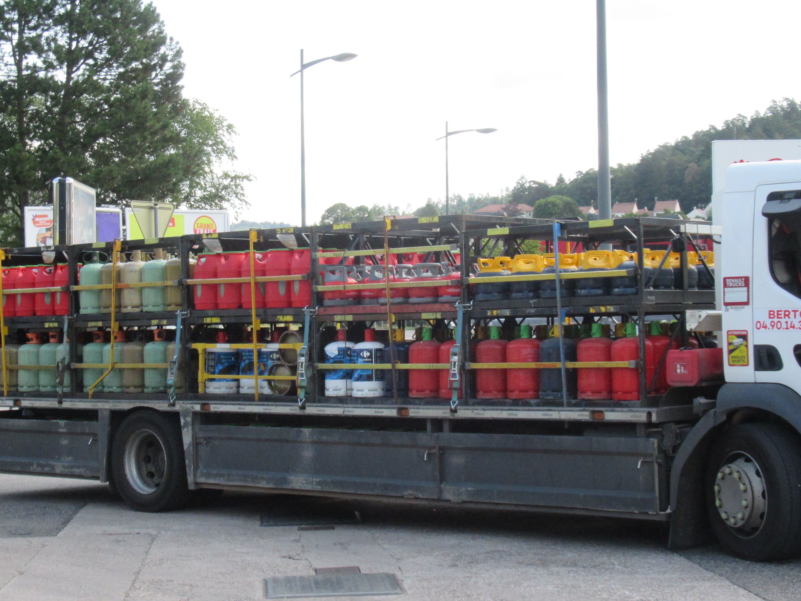 Camion de bouteilles de gaz - Gasflaschenwagen