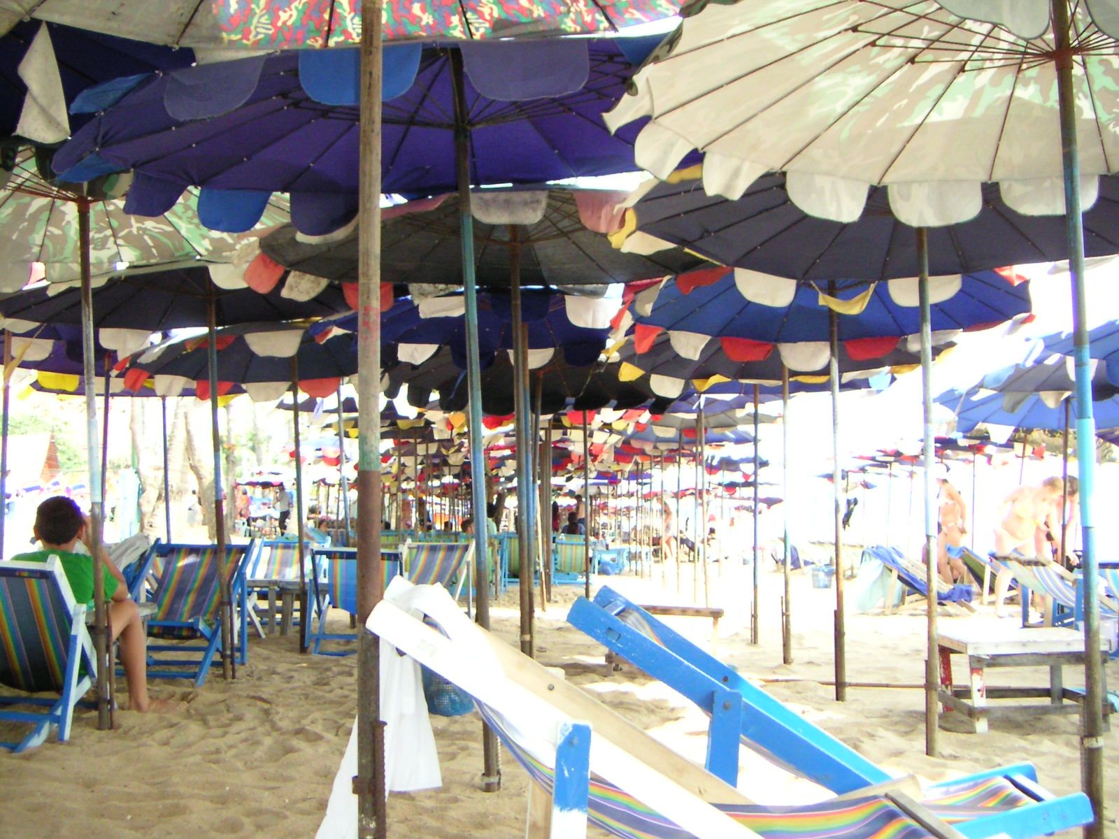 Plage aménagée en Thaïlande