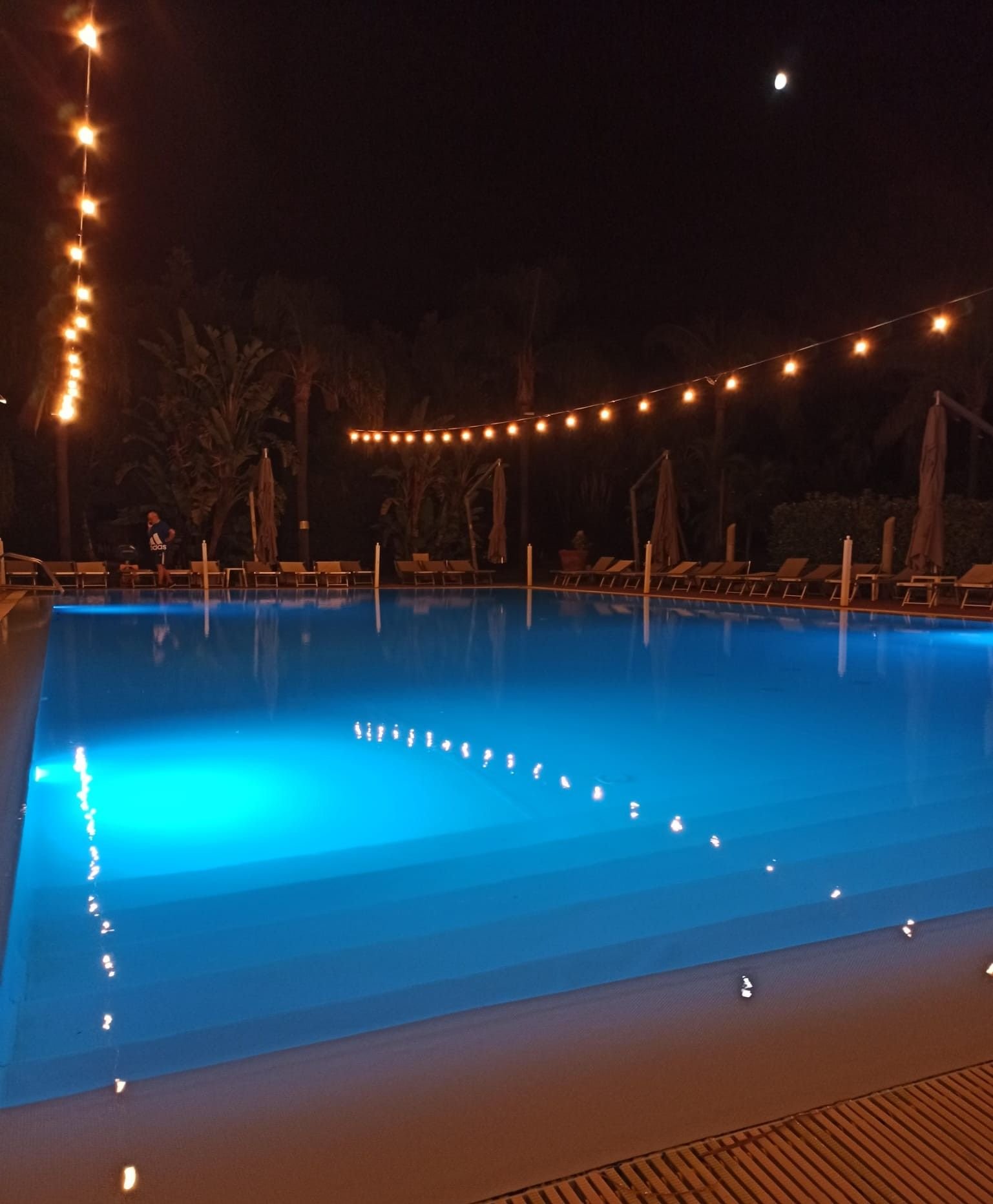 Piscine bleue photo gratuite