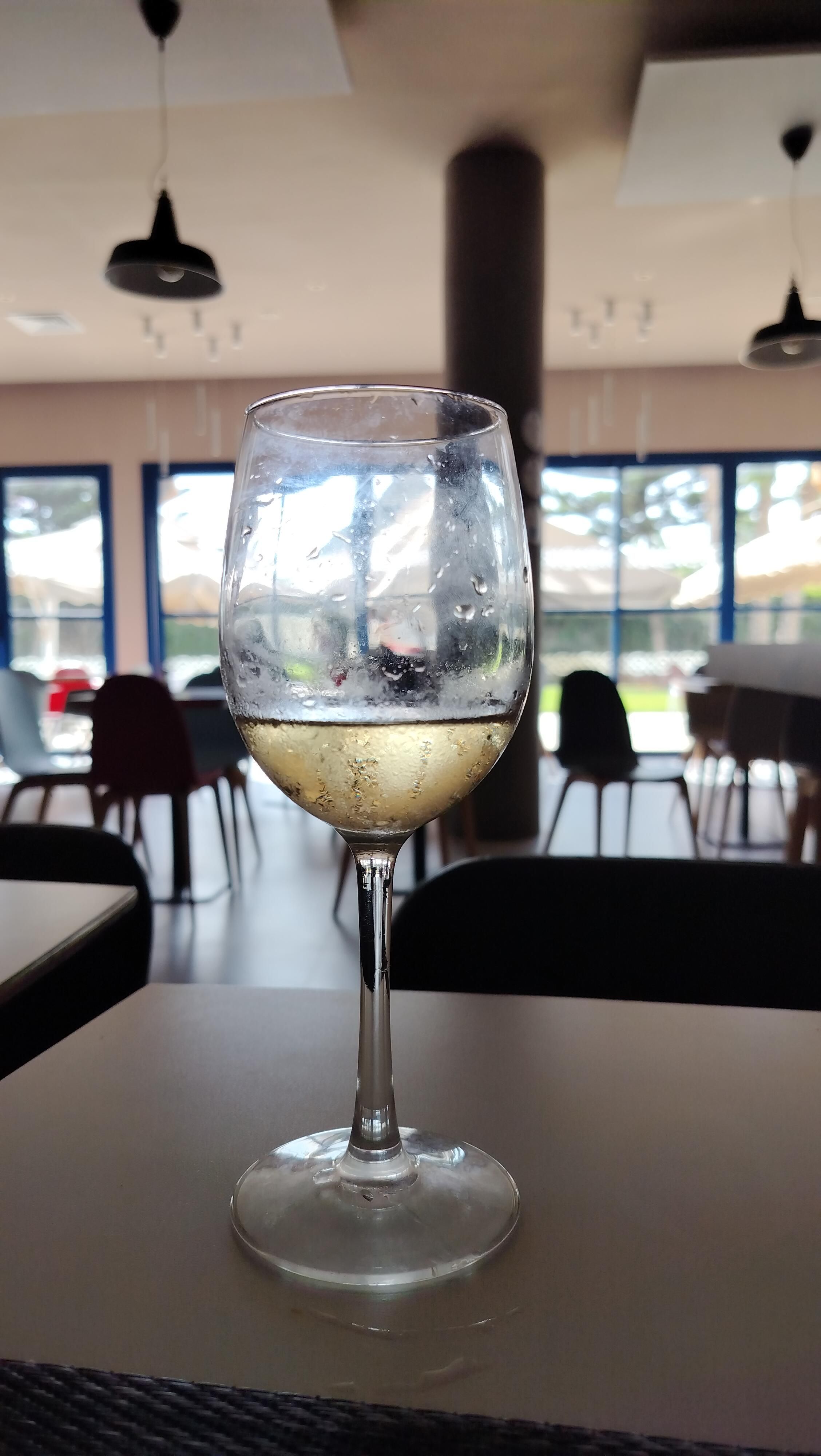 Verre de vin blanc