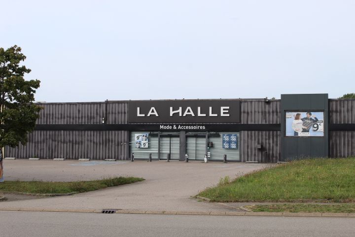 magasin LA HALLE en France