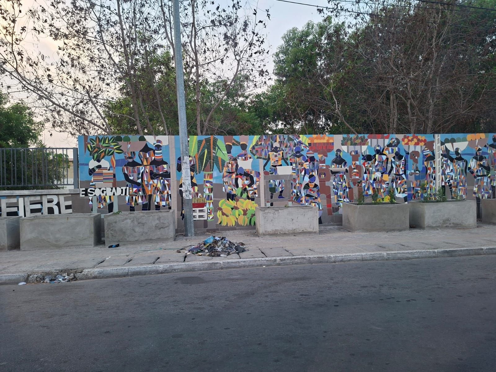 Fresques murales, art de rue à Lomé au Togo, photo gratuite