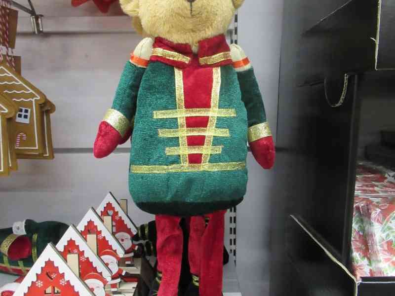 A teddy bear, Christmas decoration, free photo