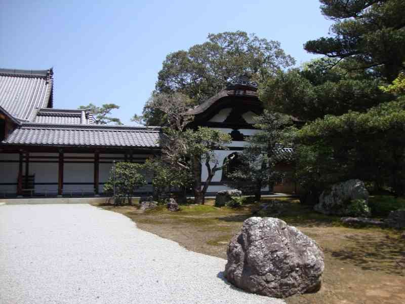 A rock in the courtyard of Kinkaku-ji temple in Japan, Asia, free photo