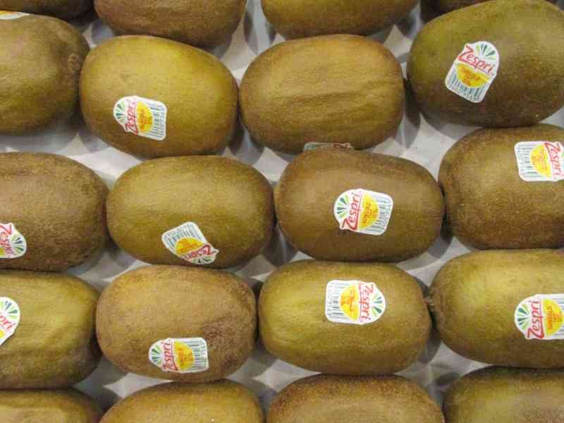 Kiwis frais en vente