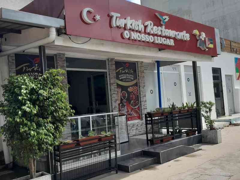 Façade du restaurant turc Nosso Lugar à Maputo au Mozambique photo gratuite