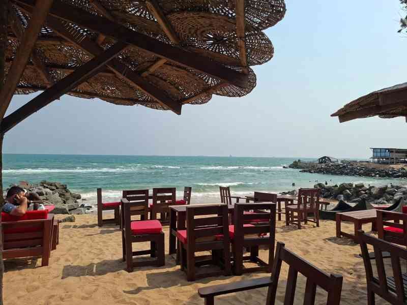 Restaurant de plage à Lomé au Togo, photo gratuite