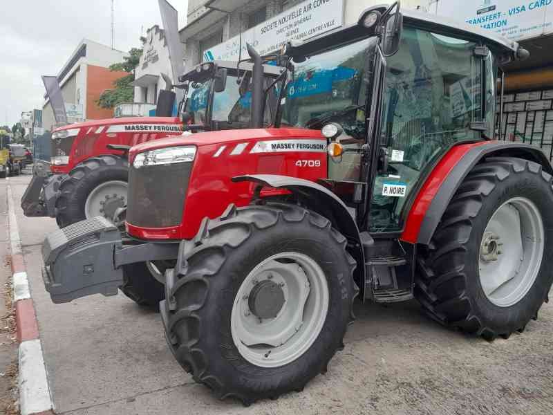 Tracteur agricole Massey Ferguson photo gratuite - Massey Ferguson Ackerschlepper kostenloses Foto