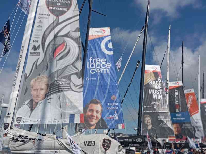 Bateaux de Maxime Sorel et Guirec Soudée au Vendée Globe 2024 photo gratuite