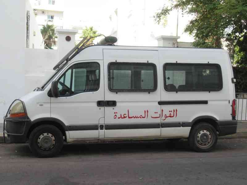 Un véhicule de police, photo gratuite