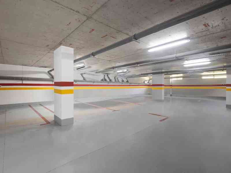 Garage souterrain, photo gratuite