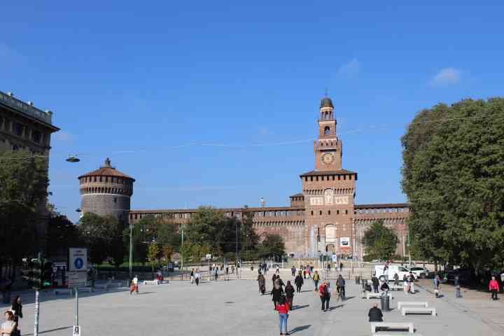 Le château des Sforza à Milan, en Italie, photo gratuite