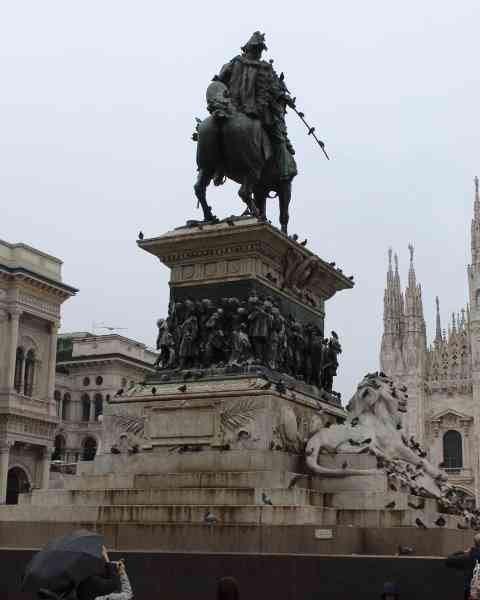 The monument to Victor Emmanuel II in Rome, also known as Vittoriano or Altare della Patria, free photo