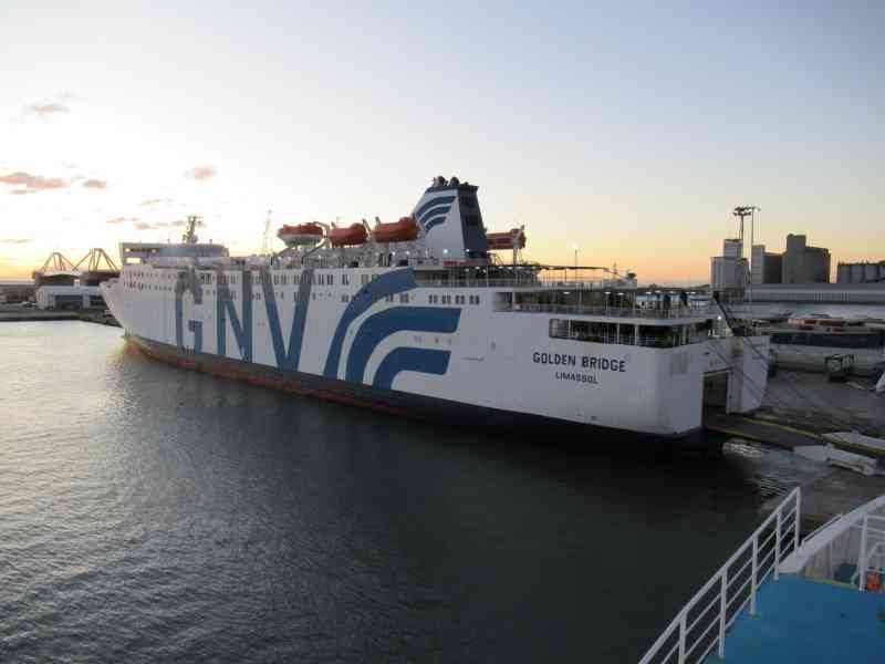 Grandi Navi Veloci, ship, Golden Bridge, shipping company free photo