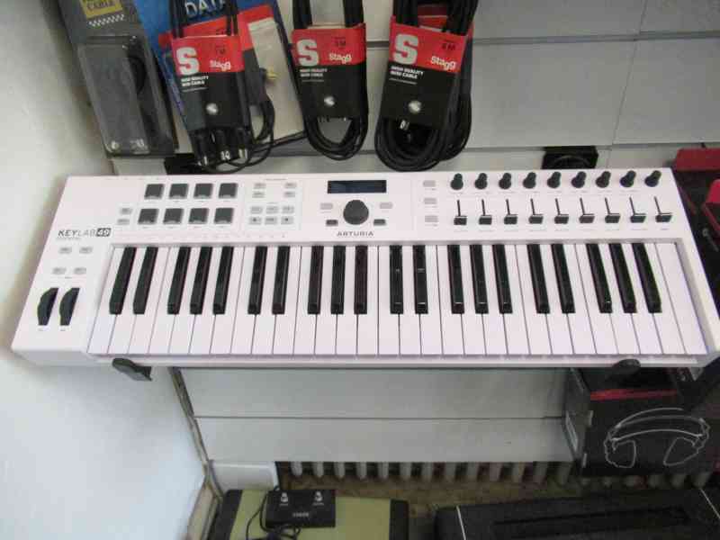 Piano électronique