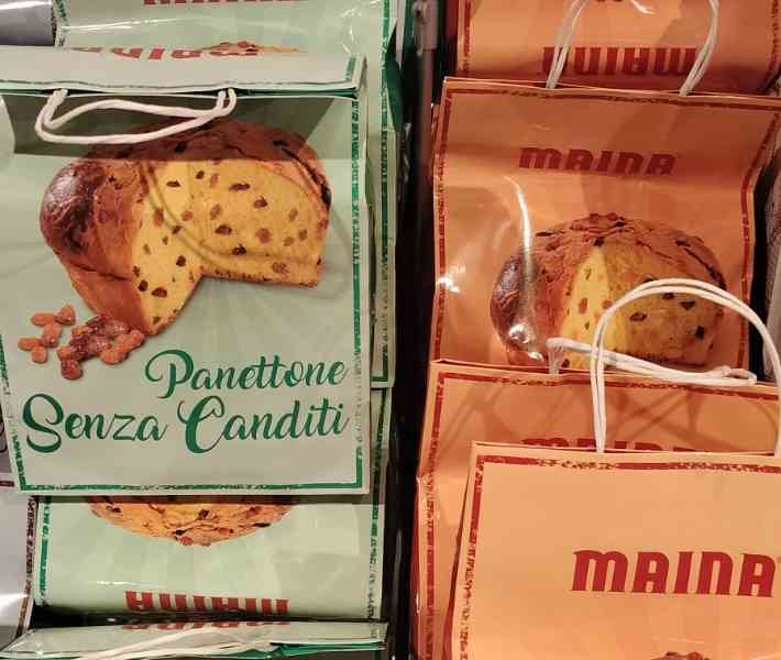 Gros plan sur un rayon de brioche Panettone photo gratuite