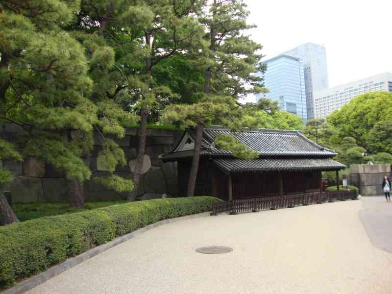 Le Doshin Bansho, une ancienne maison de garde, est situé dans le Palais impérial, à Tokyo, au Japon, Asie, photo gratuite