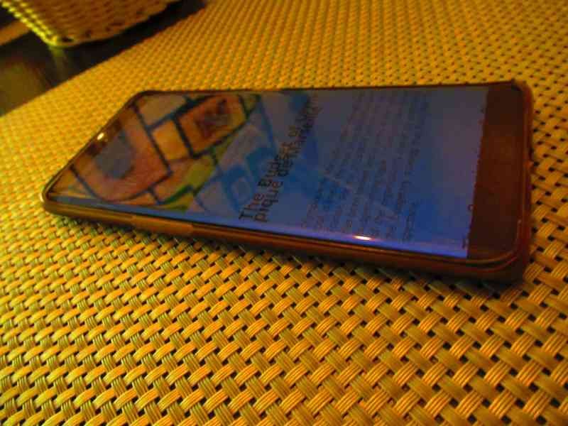 Téléphone portable digital android photo gratuite