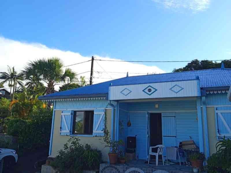 Maison créole traditionnelle à La Réunion, photo gratuite