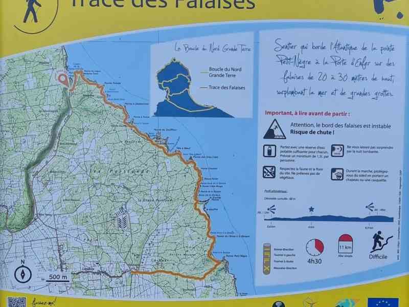Carte de randonnée sur la Trace des falaises en Guadeloupe