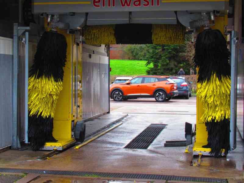 Station de lavage portique automatique pour voitures photo gratuite