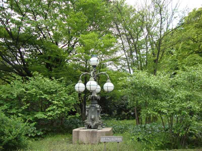 Lampadaire dans le jardin au Japon, Asie, photo gratuite