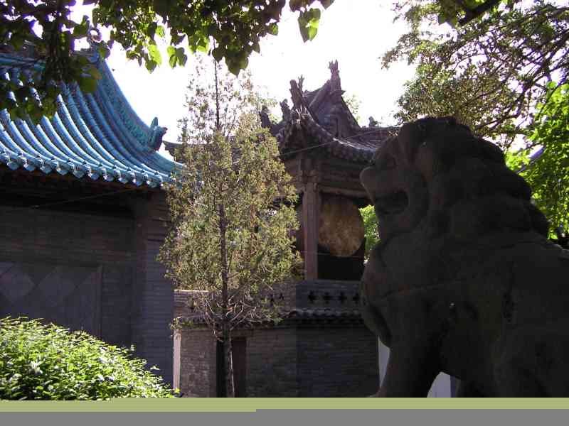 Statue de lion dans le jardin du temple, Chine, Asie photo gratuite