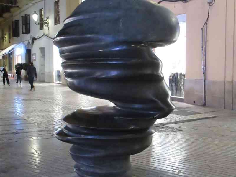 La sculpture Points of View dans la ville de Malaga, photo gratuite