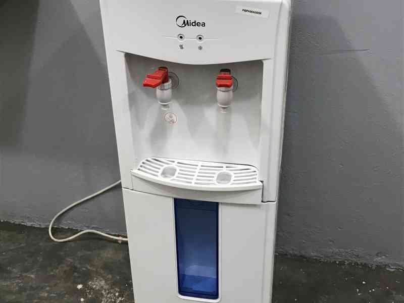 Fontaine à eau photo gratuite