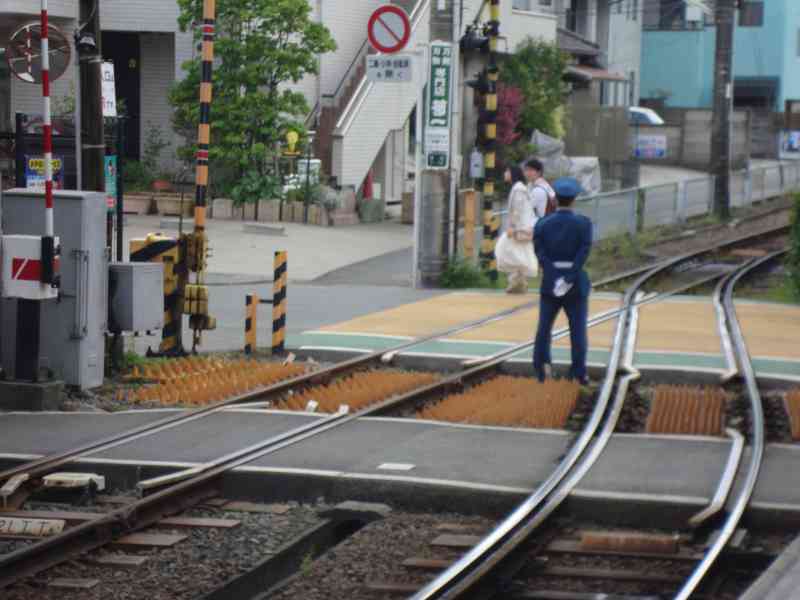 Vue sur un passage à niveau au Japon en Asie photo gratuite