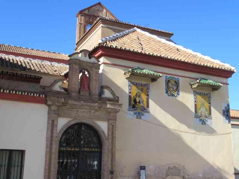 La chapelle de la Virgen de los Dolores del Puente à Malaga en Espagne photo gratuite